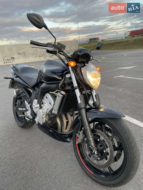 Мотоцикл Без обтекателей (Naked bike) Yamaha FZ6 N 2004 в Львове