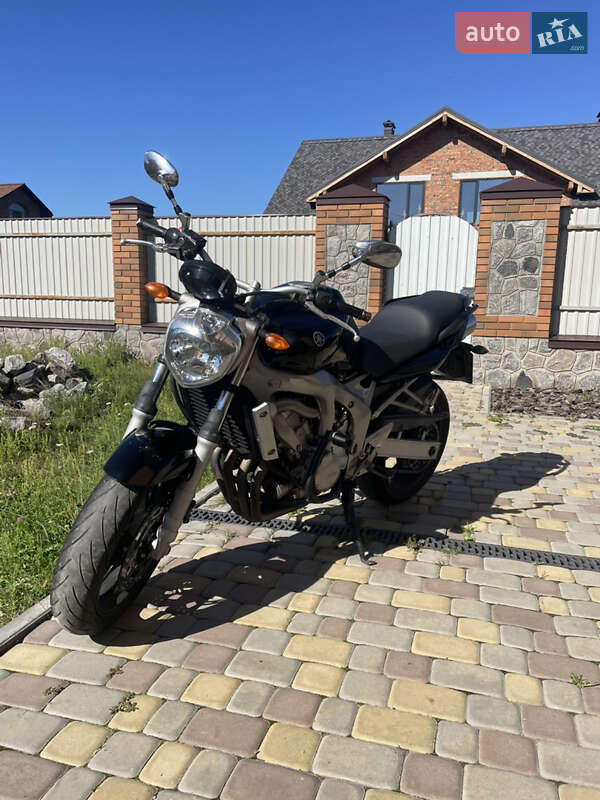 Мотоцикл Без обтікачів (Naked bike) Yamaha FZ6 N 2004 в Полтаві фото Мотоцикл Без обтікачів (Naked bike) Yamaha FZ6 N 2004 в Полтаві