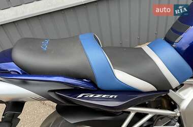 Мотоцикл Спорт-туризм Yamaha FZ6 S 2005 в  фото 10 Мотоцикл Спорт-туризм Yamaha FZ6 S 2005 в