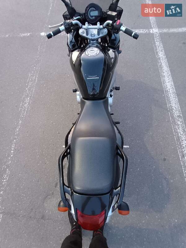 Мотоцикл Спорт-туризм Yamaha FZ6 S 2005 в Кременчуці