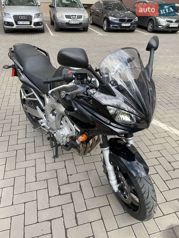 Мотоцикл Спорт-туризм Yamaha FZ6 S 2005 в Луцке фото 2 Мотоцикл Спорт-туризм Yamaha FZ6 S 2005 в Луцке