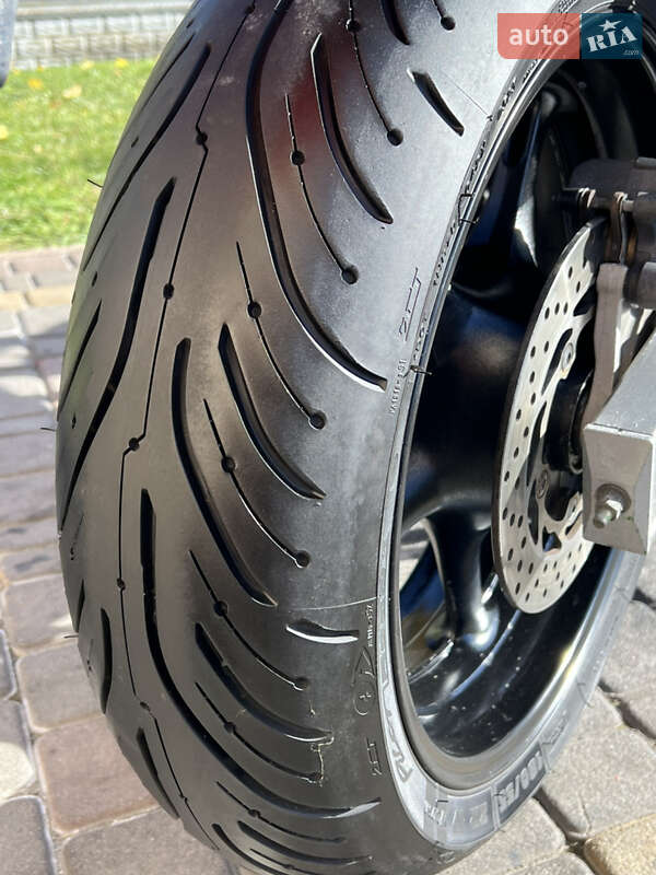 Мотоцикл Спорт-туризм Yamaha FZ6 S 2005 в Буске фото 9 Мотоцикл Спорт-туризм Yamaha FZ6 S 2005 в Буске