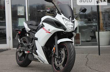 Мотоцикл Спорт-туризм Yamaha FZ6 2012 в 