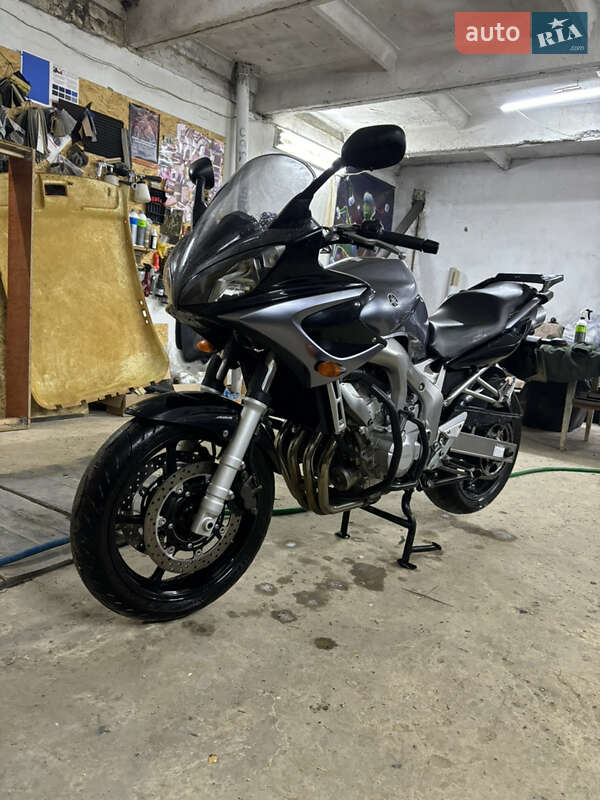Yamaha FZ6 2006 Yamaha FZ6 2006