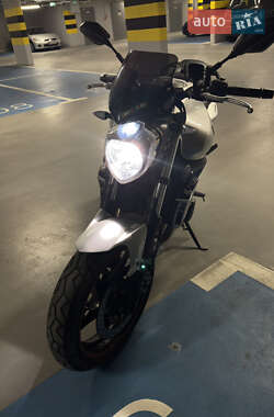 Мотоцикл Классік Yamaha FZ6 2010 в Києві