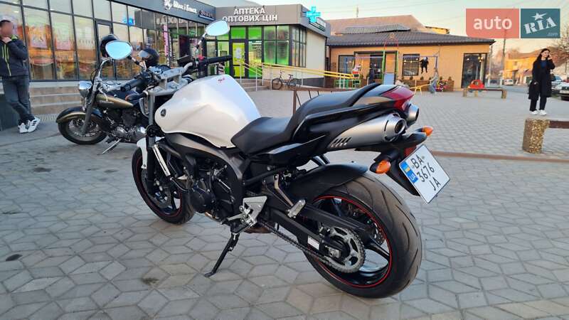 Мотоцикл Без обтікачів (Naked bike) Yamaha FZ6 2007 в Одесі