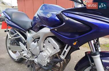 Мотоцикл Спорт-туризм Yamaha FZ6 2005 в 