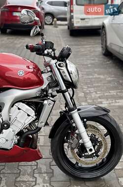 Мотоцикл Без обтекателей (Naked bike) Yamaha FZ6 2006 в 