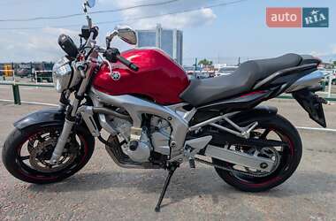 Мотоцикл Без обтекателей (Naked bike) Yamaha FZ6 2004 в Киеве