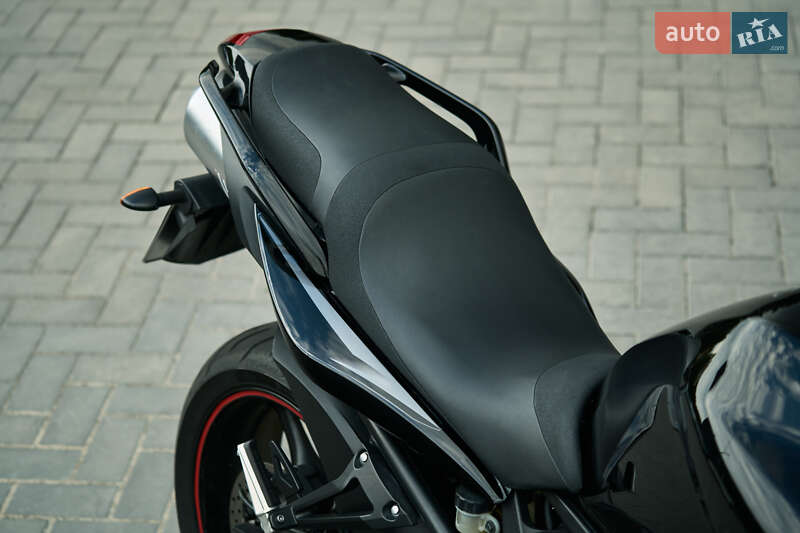 Мотоцикл Спорт-туризм Yamaha FZ6 2007 в Кременчуці фото 3 Мотоцикл Спорт-туризм Yamaha FZ6 2007 в Кременчуці