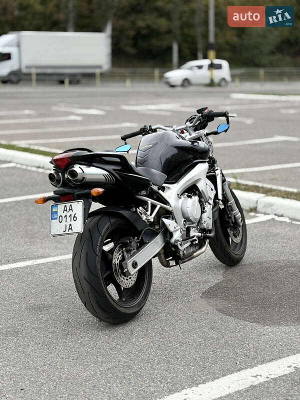 Мотоцикл Без обтікачів (Naked bike) Yamaha FZ6 2005 в Києві