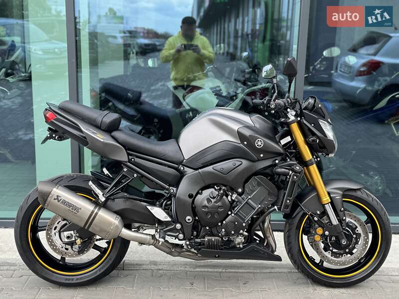 Yamaha FZ8 2012