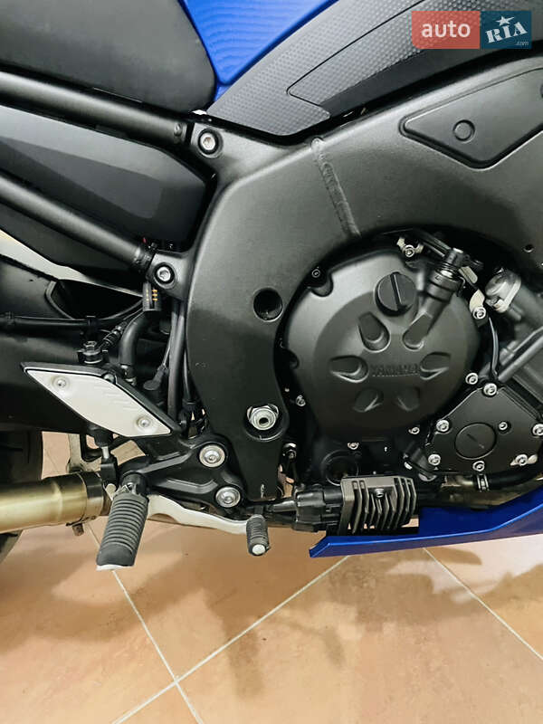 Мотоцикл Без обтекателей (Naked bike) Yamaha FZ8 2014 в Киеве
