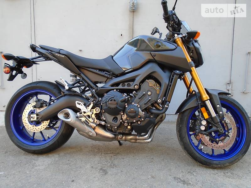 Мотоцикл Без обтекателей (Naked bike) Yamaha FZ 2013 в Одессе