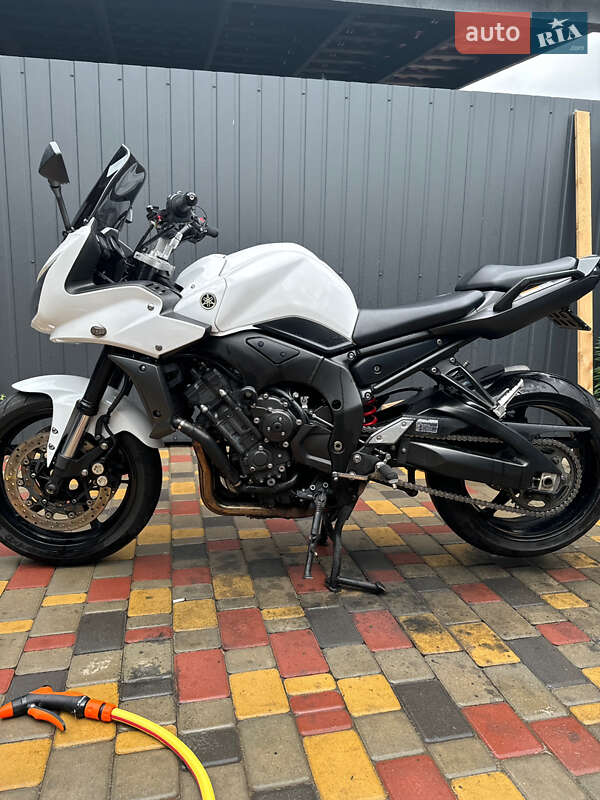 Yamaha FZ 2012