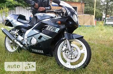 Спортбайк Yamaha FZR 1998 в Романове