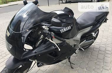 Мотоцикл Спорт-туризм Yamaha FZR 1992 в 