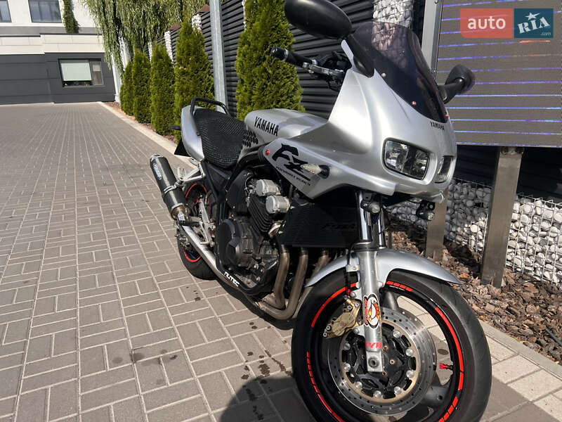 Мотоцикл Без обтікачів (Naked bike) Yamaha FZR 2000 в Черкасах
