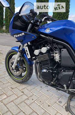 Мотоцикл Спорт-туризм Yamaha FZS 600 Fazer 2003 в 