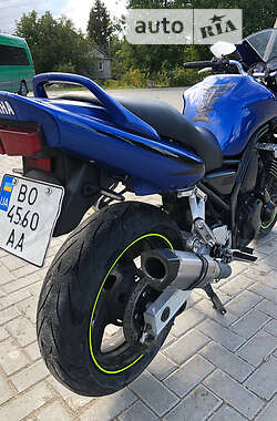 Мотоцикл Спорт-туризм Yamaha FZS 600 Fazer 2003 в Кременці