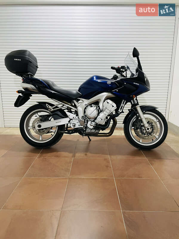 Yamaha FZS 600 Fazer 2005