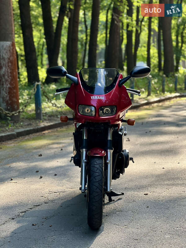 Мотоцикл Классік Yamaha FZS 600 Fazer 1999 в Вінниці