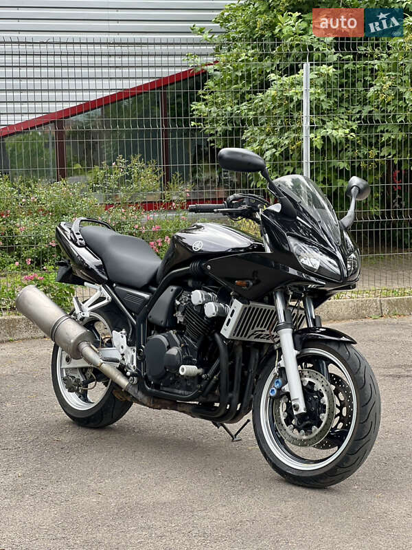 Yamaha FZS 600 Fazer 2002