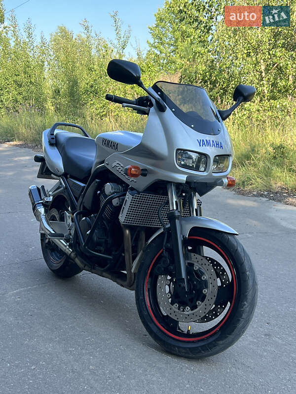 Yamaha FZS 600 Fazer 2000