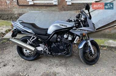 Мотоцикл Спорт-туризм Yamaha FZS 600 Fazer 2002 в Харькове