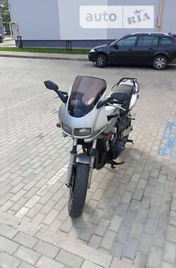 Мотоцикл Классик Yamaha FZS 1999 в Львове