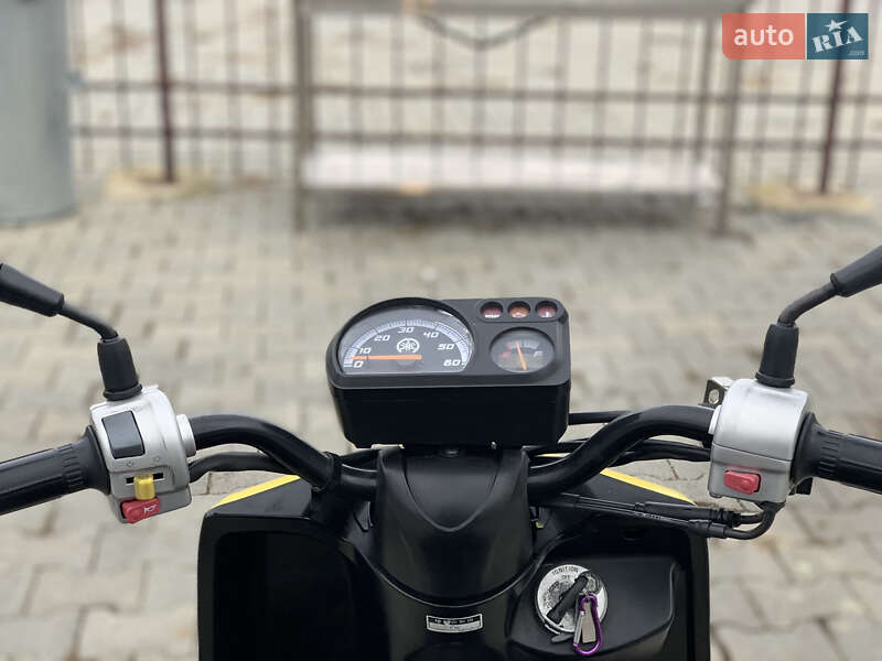 Вантажні моторолери, мотоцикли, скутери, мопеди Yamaha Gear 4T 2015 в Чернівцях