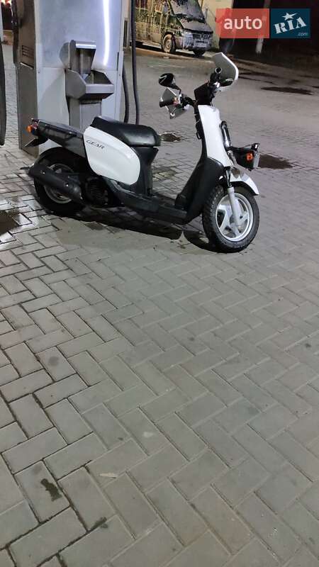 Грузовые мотороллеры, мотоциклы, скутеры, мопеды Yamaha Gear 4T 2008 в Львове