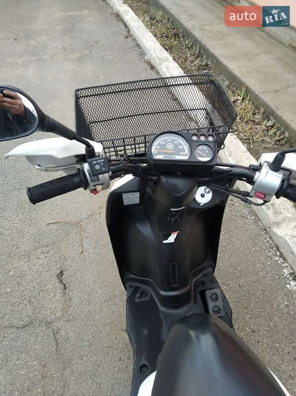 Вантажні моторолери, мотоцикли, скутери, мопеди Yamaha Gear 4T 2009 в Рені