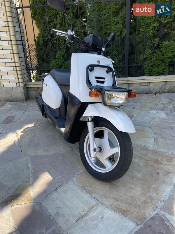 Скутер Yamaha Gear 4T 2011 в Івано-Франківську