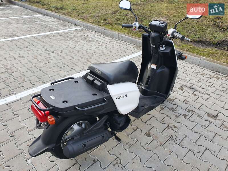 Скутер Yamaha Gear 4T 2015 в Чернігові