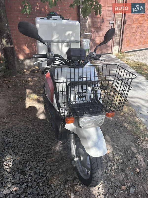 Скутер Yamaha Gear 4T 2013 в Ладижині