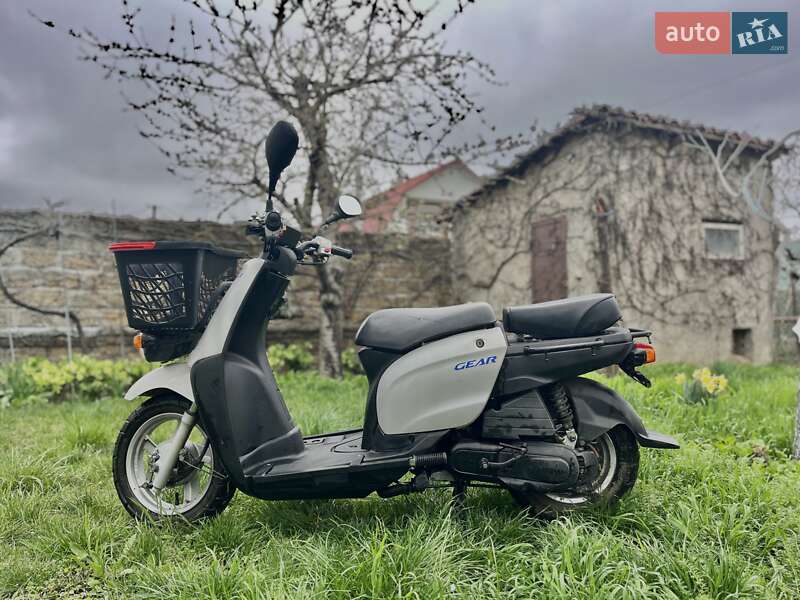 Вантажні моторолери, мотоцикли, скутери, мопеди Yamaha Gear 4T 2015 в Малодолинському