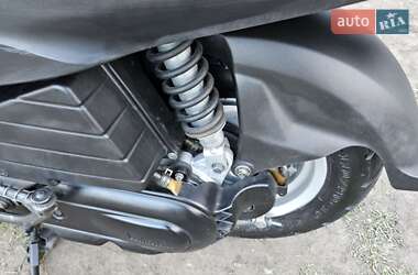 Скутер Yamaha Gear 4T 2012 в 