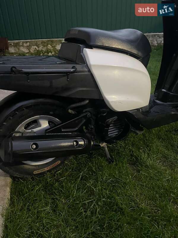 Грузовые мотороллеры, мотоциклы, скутеры, мопеды Yamaha Gear 4T 2008 в Збараже фото 14 Грузовые мотороллеры, мотоциклы, скутеры, мопеды Yamaha Gear 4T 2008 в Збараже