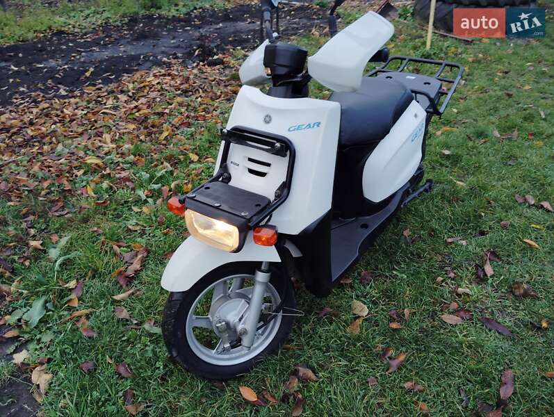 Грузовые мотороллеры, мотоциклы, скутеры, мопеды Yamaha Gear 4T 2017 в Умани