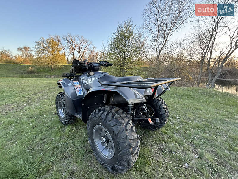 Квадроцикл  утилитарный Yamaha Grizzly 700 2016 в Кобеляках
