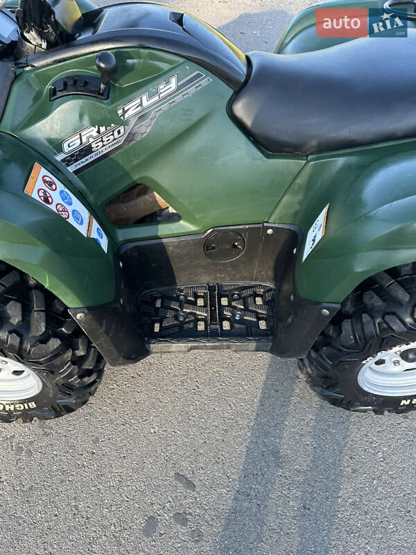 Квадроцикл утилітарний Yamaha Grizzly 2014 в Тернополі
