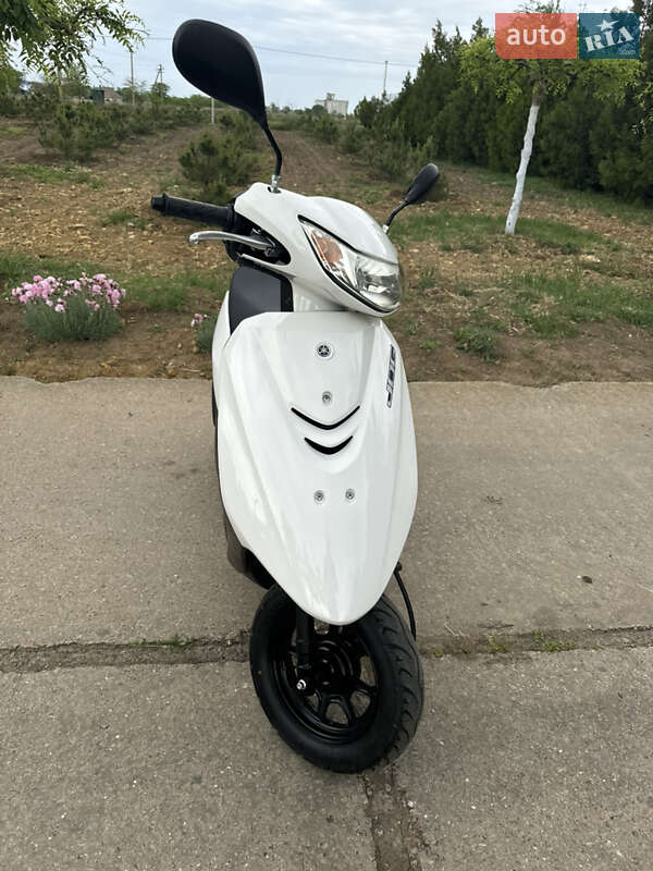 Yamaha  Jog AY01 2022