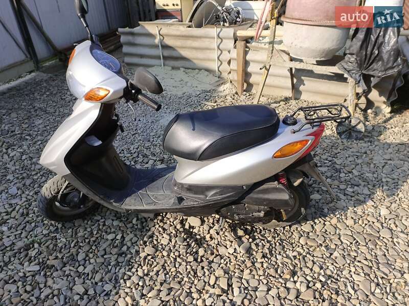 Мопеди Yamaha Jog SA36J 2015 в Східниці