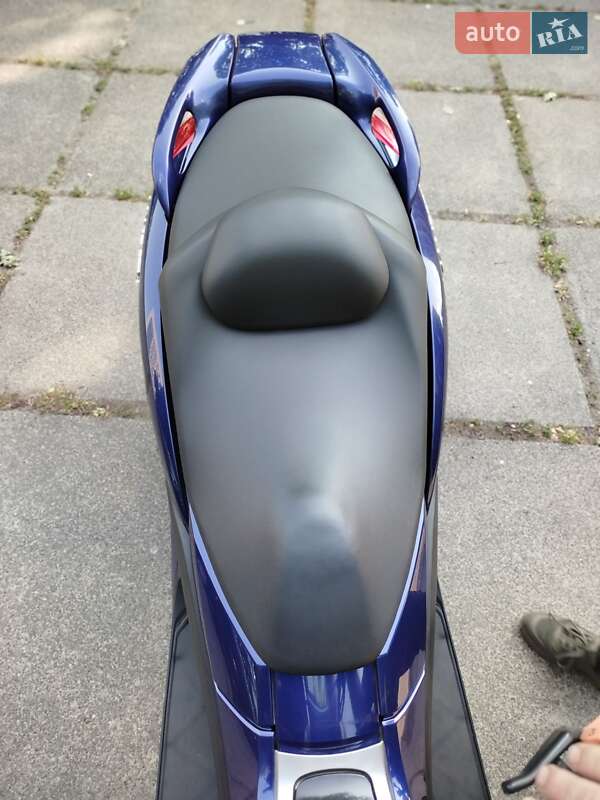 Максі-скутер Yamaha Majesty 250 2007 в Чернігові