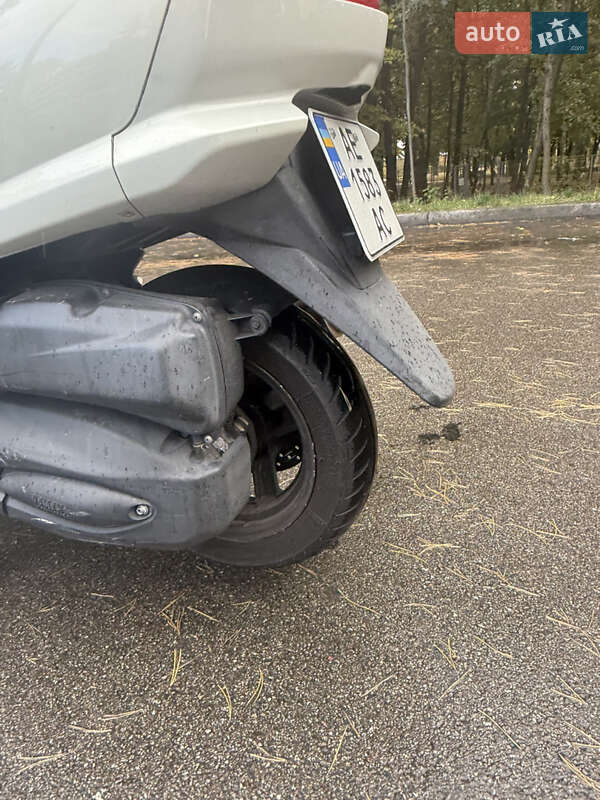 Макси-скутер Yamaha Majesty 250 2008 в Киеве фото 12 Макси-скутер Yamaha Majesty 250 2008 в Киеве