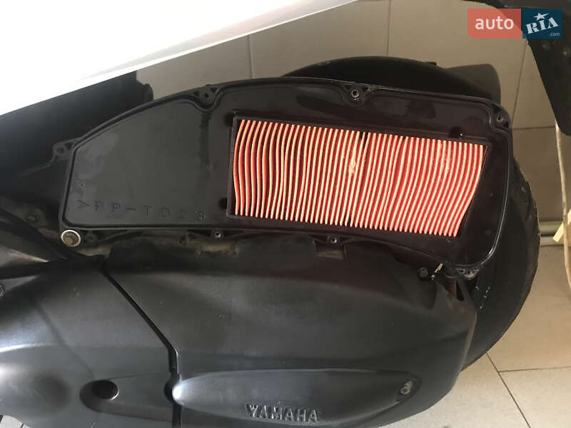 Макси-скутер Yamaha Majesty 250 2011 в Ужгороде фото 3 Макси-скутер Yamaha Majesty 250 2011 в Ужгороде