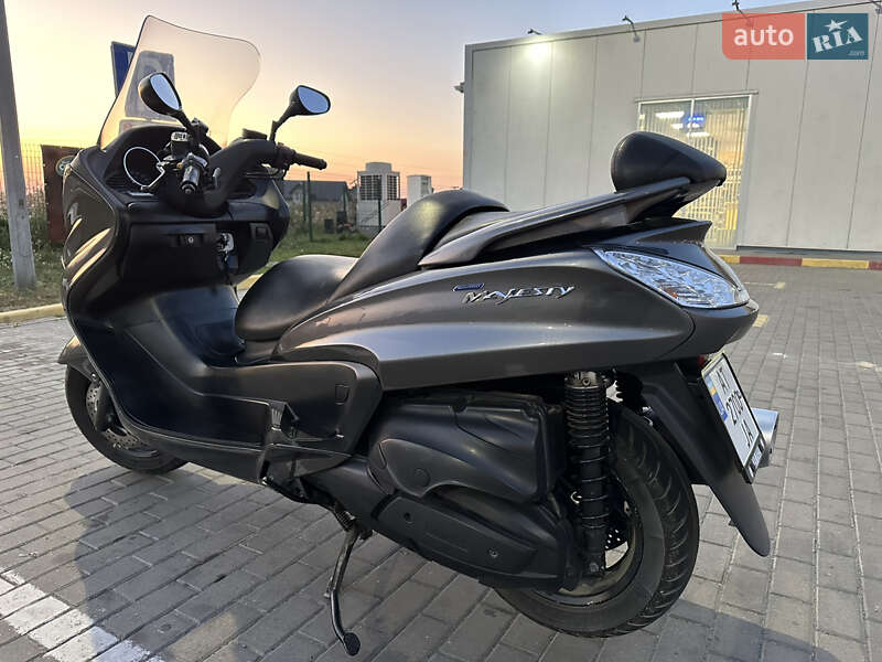 Макси-скутер Yamaha Majesty 400 2010 в Ивано-Франковске фото 10 Макси-скутер Yamaha Majesty 400 2010 в Ивано-Франковске