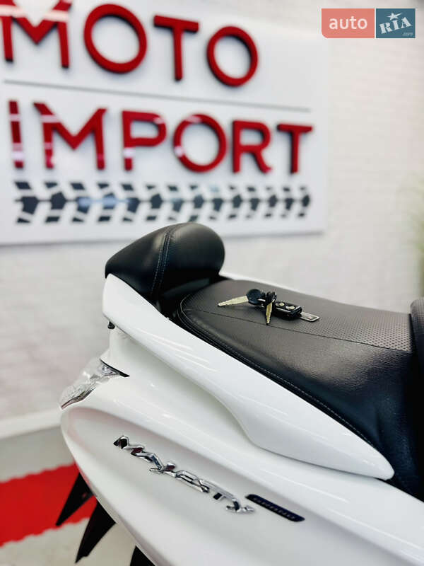 Максі-скутер Yamaha Majesty 400 2011 в Одесі фото 26 Максі-скутер Yamaha Majesty 400 2011 в Одесі