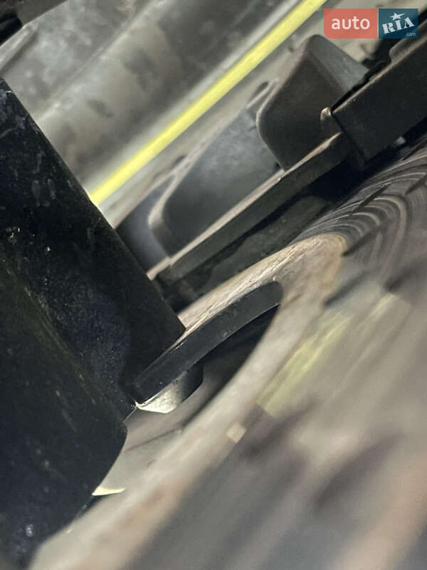 Максі-скутер Yamaha Majesty 400 2016 в Одесі фото 13 Максі-скутер Yamaha Majesty 400 2016 в Одесі